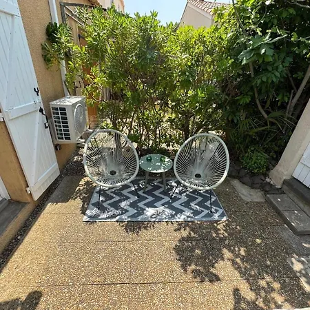 Terrasse De La Bergerie, 4 Personnes Avec Piscines * Агд
