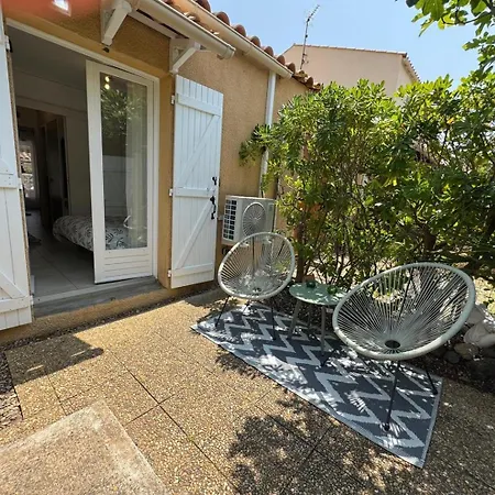 Апартаменты Terrasse De La Bergerie, 4 Personnes Avec Piscines Агд